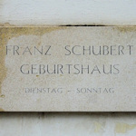 Schubert Geburtshaus plaque