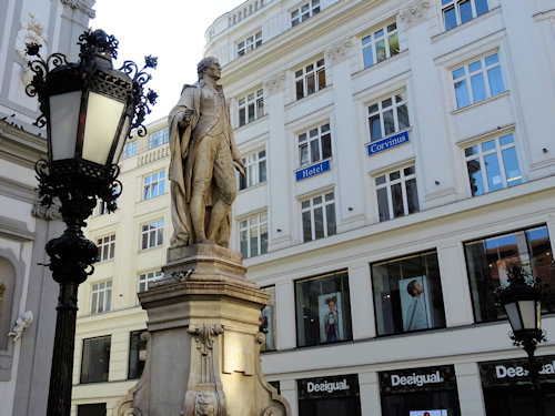 Haydn statue and plinth