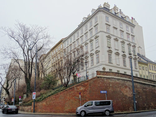 Mölker Bastei wall and Pasqualatihaus