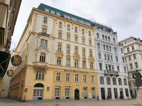 Judenplatz houses 3-5