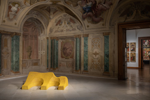 Lena Henke installation: Aldo Rossi’s Sleeping Elephant © Johannes Stoll / Belvedere, Wien