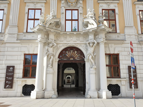 Palais Kinsky front entrance