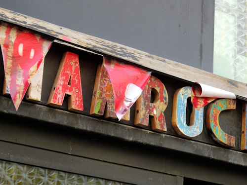 Shamrock pub sign