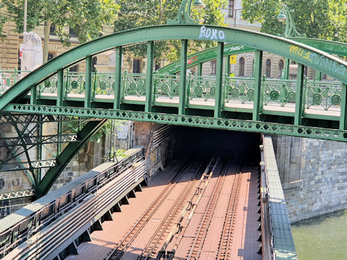 Zollamtssteg and Zollamtsbrücke