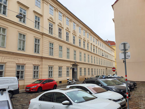 View down Traungasse