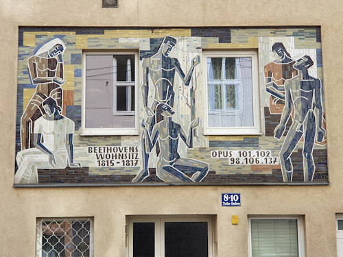 Mural at Tiefer Graben 8-10