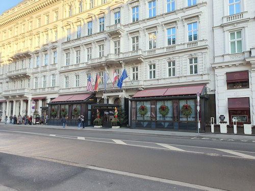 View across Philharmoniker Straße to Hotel Sacher