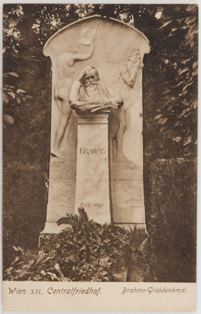 Postcard showing the grave of Johannes Brahms