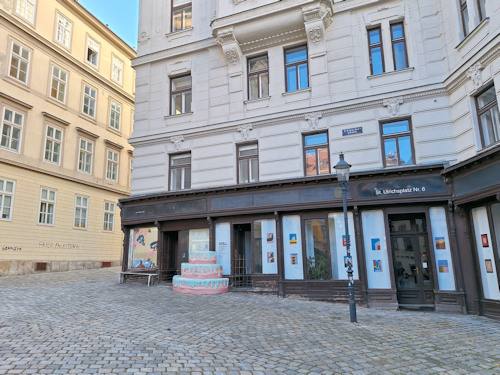 Shopfront on the Ulrichtskirche