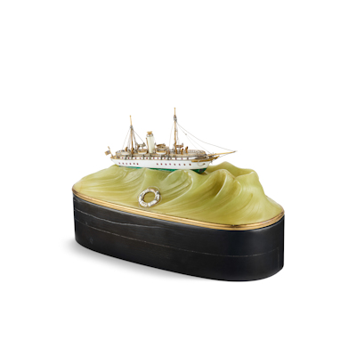 Miniature model yacht